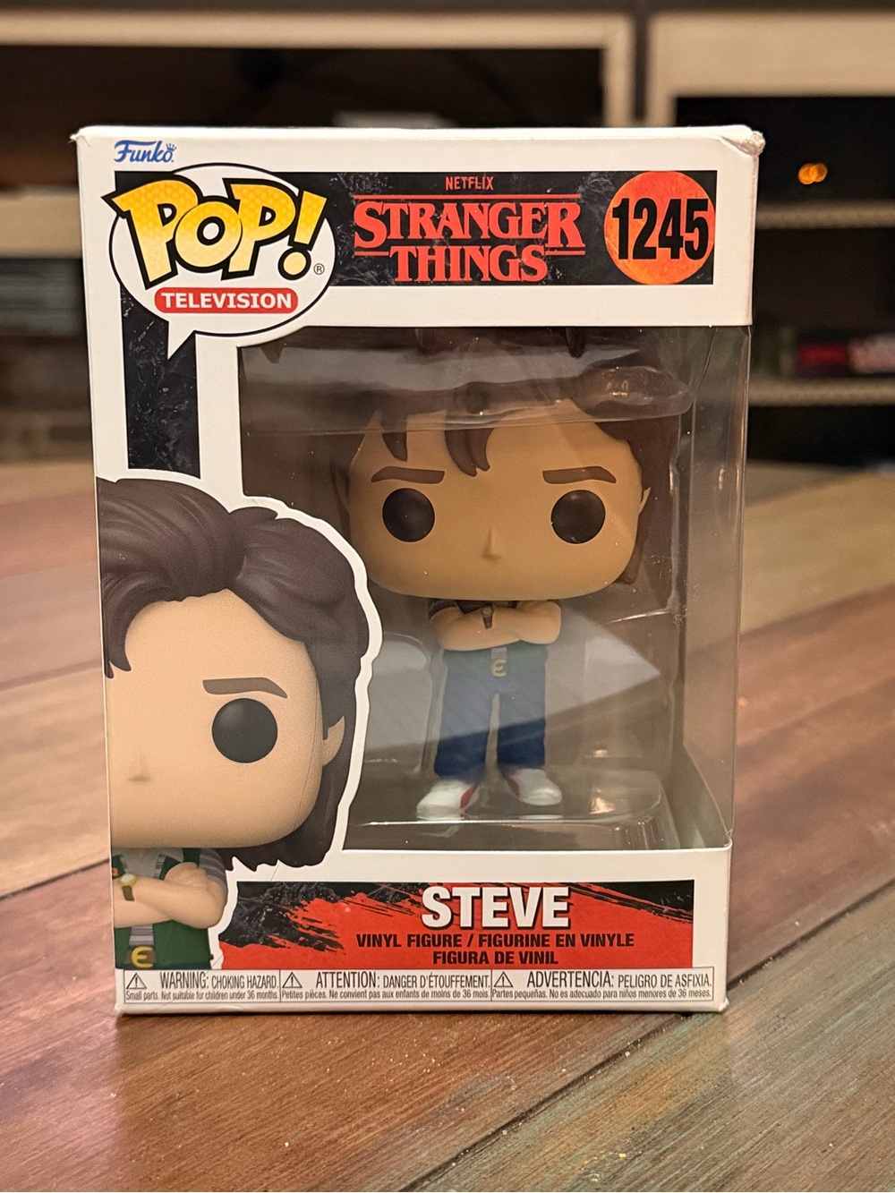 Funko POP! Stranger Things Steve 1245 - Brown Hair, Blue Outfit, White Shoes